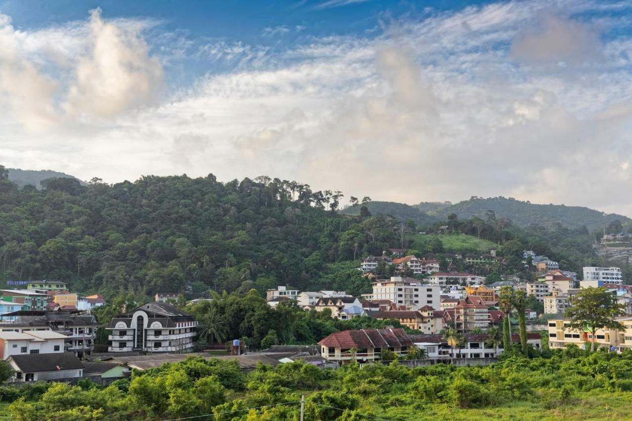 J Sweet Dream Boutique Hotel Phuket Patong Zewnętrze zdjęcie